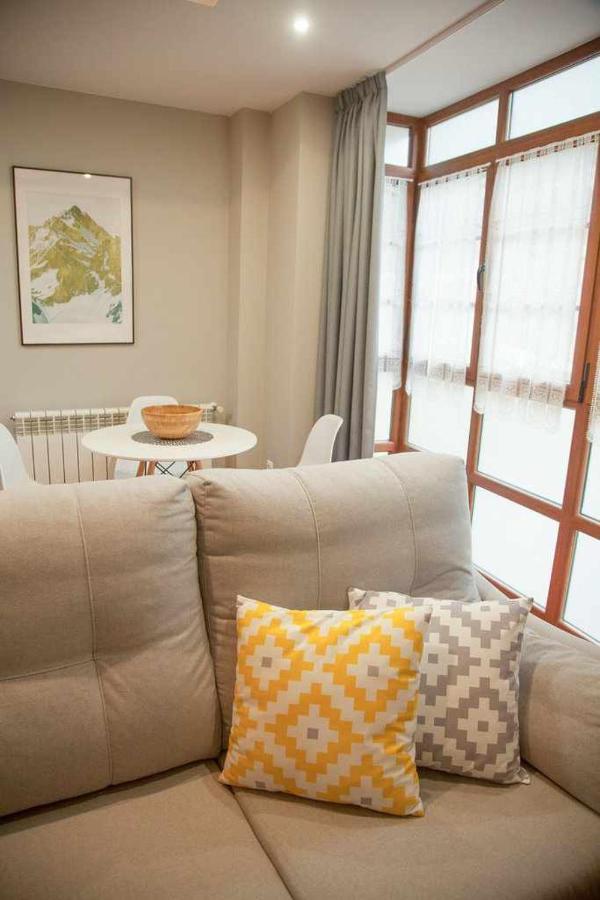 Cumbres De Los Picos Apartamento Los Abedules Poo  外观 照片